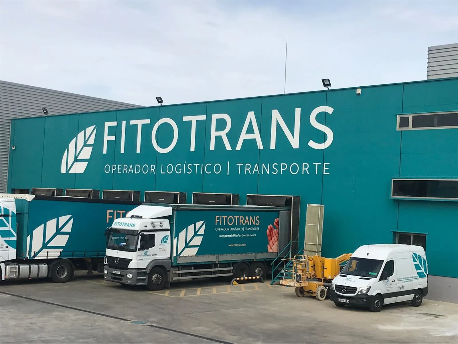Finalización de los trabajos de ampliación de nave industrial  para FITOTRANS en SEVILLA